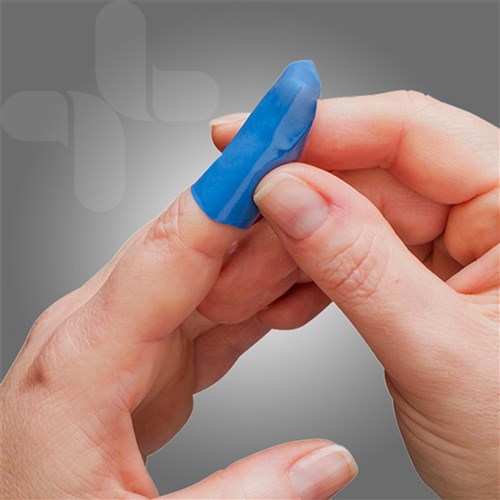 Aeroplast Blue Detectable Fingertip 75 x 45mm B25